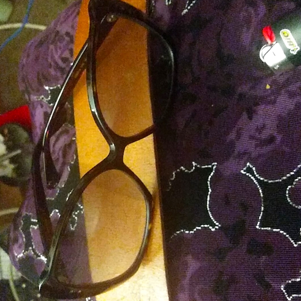 Gucci sun glasses